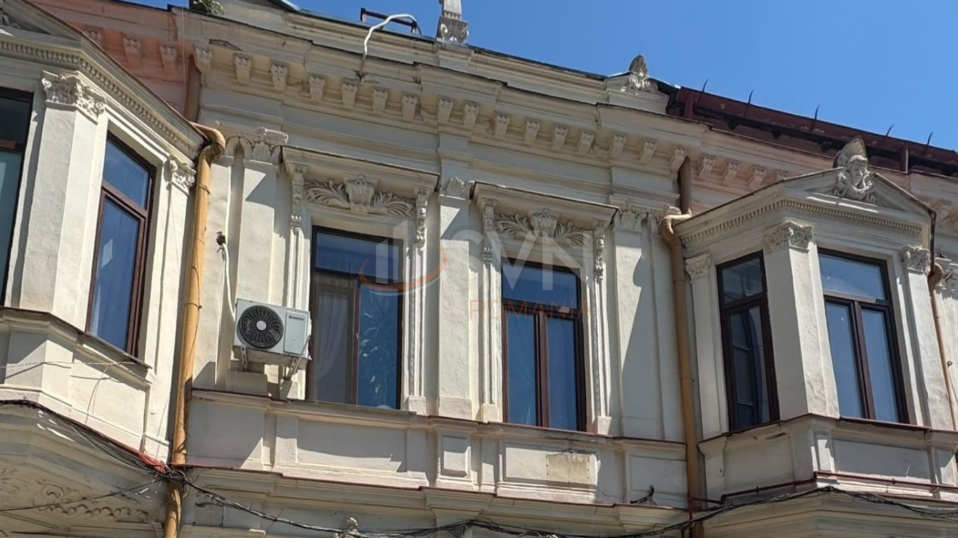 Apartament, 15 camere, 300 mp, Bucuresti / Sector 3 / P-ta Unirii — fotografia 1