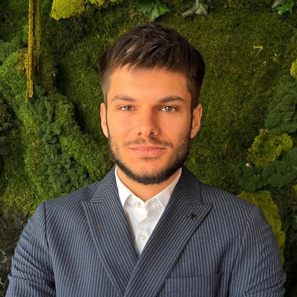 Broker Imobiliar 