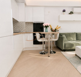 2 rooms in Cortina North with underground parking included Bucuresti/Aviatiei