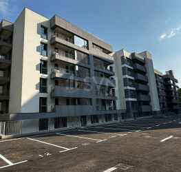 3 rooms in Cellini Residence with outdoor parking included Bucuresti/Lacul Tei