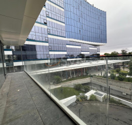 3 rooms in One Floreasca Towers with underground parking included Bucuresti/Floreasca