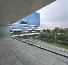 4 camere in One Floreasca Towers cu loc parcare subteran inclus Bucuresti/Floreasca