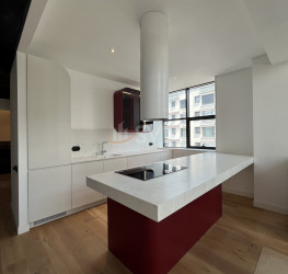 4 rooms in Brick Lofts with underground parking included Bucuresti/Floreasca