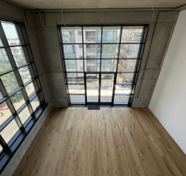 4 rooms in Brick Lofts with underground parking included Bucuresti/Floreasca