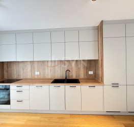 4 rooms in Brick Ville with underground parking included Bucuresti/Iancu Nicolae