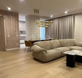 4 rooms in De Gaulle Aviatorilor with underground parking included Bucuresti/Aviatorilor