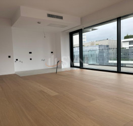 4 rooms in One Floreasca Towers with underground parking included Bucuresti/Floreasca