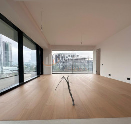 4 rooms in One Floreasca Towers with underground parking included Bucuresti/Floreasca