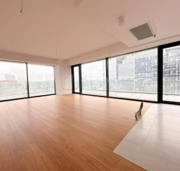 4 rooms in One Floreasca Towers with underground parking included Bucuresti/Floreasca
