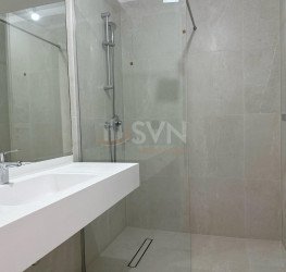 4 rooms in One Floreasca Towers with underground parking included Bucuresti/Floreasca