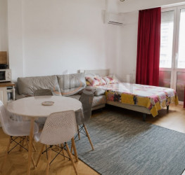 Apartament, 1 camera, 40 mp Bucuresti/P-ta Romana
