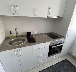 Apartament, 1 room with outdoor parking included Bucuresti/Titan