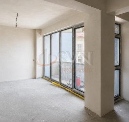 Apartament, 1 room with outdoor parking included Bucuresti/Stefan Cel Mare
