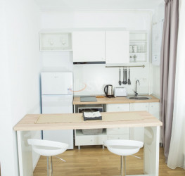 Apartament, 1 room with outdoor parking included Bucuresti/Barbu Vacarescu