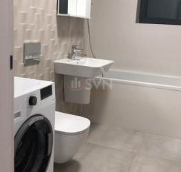 Apartament, 1 room with underground parking included Bucuresti/Pipera