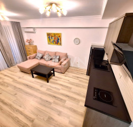 Apartament, 1 room with underground parking included Bucuresti/Pipera