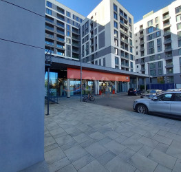 Apartament, 1 room with underground parking included Bucuresti/Pipera