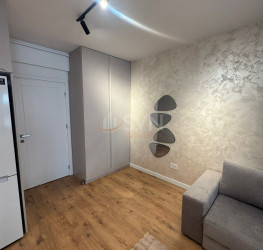 Apartament, 1 room with underground parking included Bucuresti/Pipera