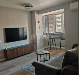 Apartament, 2 camere, 50 mp Bucuresti/P-ta Universitatii