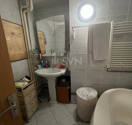 Apartament, 2 camere, 55.8 mp Bucuresti/P-ta Victoriei
