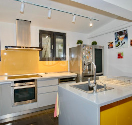 Apartament, 2 camere, 89 mp Bucuresti/Alba Iulia