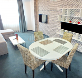Apartament, 2 camere cu loc parcare exterior inclus Brasov/Centru