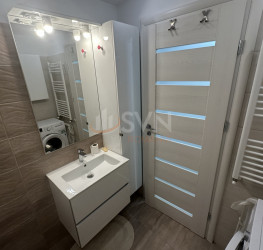 Apartament, 2 camere cu loc parcare exterior inclus Bucuresti/Aviatiei