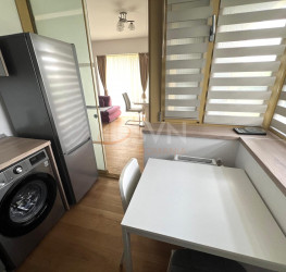 Apartament, 2 camere cu loc parcare exterior inclus Bucuresti/Aviatiei