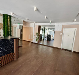 Apartament, 2 camere cu loc parcare exterior inclus Bucuresti/Piata Unirii (s5)