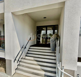 Apartament, 2 camere cu loc parcare exterior inclus Bucuresti/Basarabia