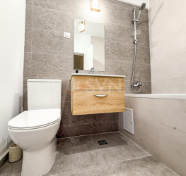 Apartament, 2 camere cu loc parcare exterior inclus Bucuresti/Parcul Carol