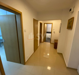 Apartament, 2 camere cu loc parcare exterior inclus Bucuresti/Piata Victoriei