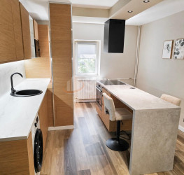 Apartament, 2 camere cu loc parcare exterior inclus Bucuresti/Aviatiei