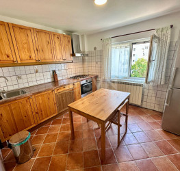 Apartament, 2 camere cu loc parcare exterior inclus Bucuresti/Alba Iulia