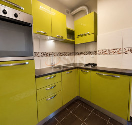 Apartament, 2 camere cu loc parcare exterior inclus Bucuresti/Vitan