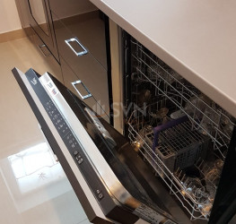 Apartament, 2 camere cu loc parcare exterior inclus Bucuresti/Victoriei