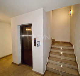 Apartament, 2 camere cu loc parcare exterior inclus Bucuresti/Herastrau