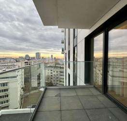 Apartament, 2 camere cu loc parcare subteran inclus Bucuresti/Herastrau