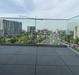 Apartament, 2 camere cu loc parcare subteran inclus Bucuresti/Herastrau