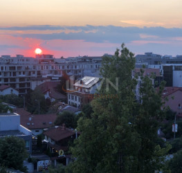 Apartament, 2 camere cu loc parcare subteran inclus Bucuresti/Herastrau
