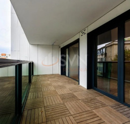 Apartament, 2 camere cu loc parcare subteran inclus Bucuresti/Herastrau