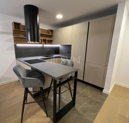 Apartament, 2 camere cu loc parcare subteran inclus Bucuresti/Herastrau