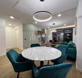 Apartament, 2 camere cu loc parcare subteran inclus Bucuresti/Herastrau