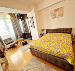 Apartament, 2 camere cu loc parcare subteran inclus Bucuresti/Herastrau