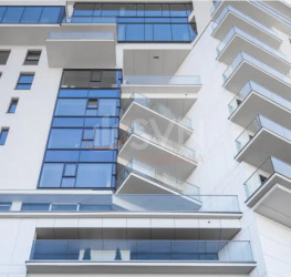 Apartament, 2 camere cu loc parcare subteran inclus Bucuresti/Herastrau
