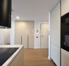 Apartament, 2 camere cu loc parcare subteran inclus Bucuresti/Herastrau