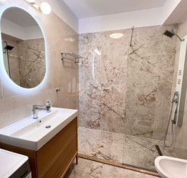 Apartament, 2 camere cu loc parcare subteran inclus Bucuresti/Herastrau