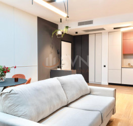Apartament, 2 camere cu loc parcare subteran inclus Bucuresti/Herastrau