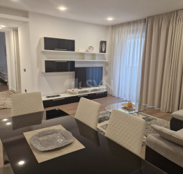 Apartament, 2 camere cu loc parcare subteran inclus Bucuresti/Herastrau
