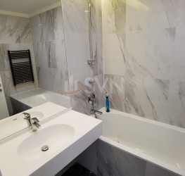 Apartament, 2 camere cu loc parcare subteran inclus Bucuresti/Herastrau